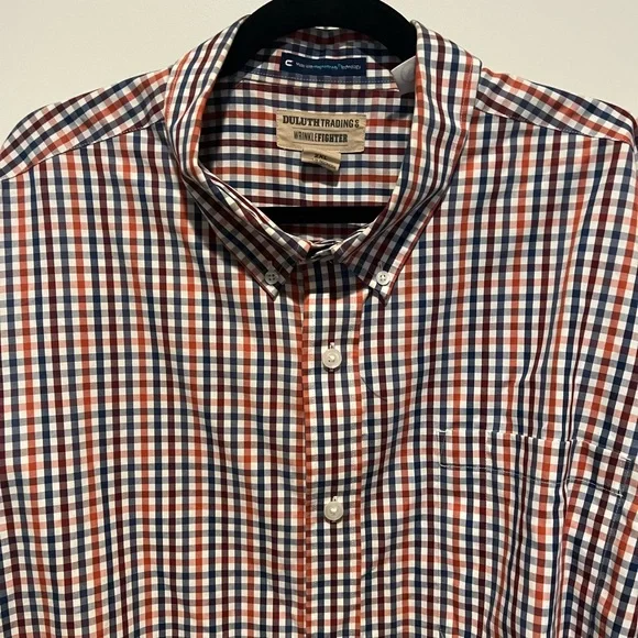 Duluth Trading Co Men’s 2XL Button Down Shirt - Picture 3 of 6